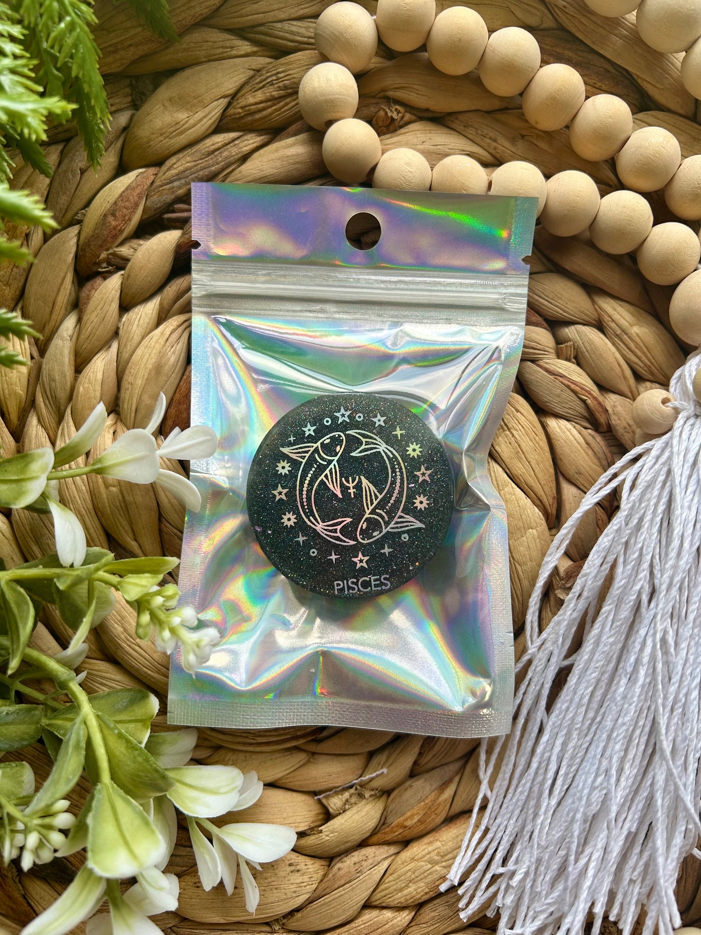 Zodiac Sign Phone Pop Socket || Handmade Phone Accessories || Resin Phone Accessories