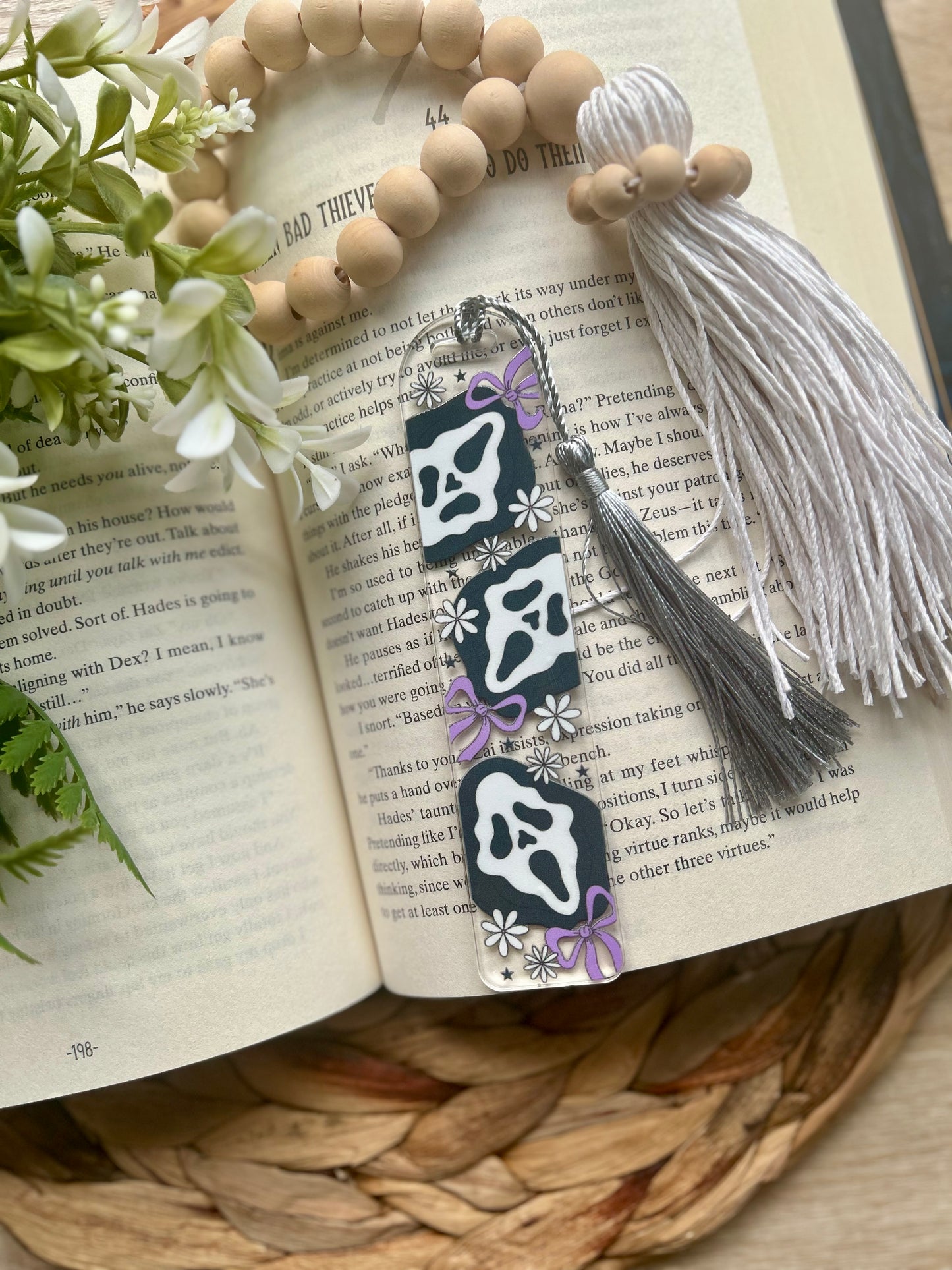 Halloween Themed Bookmarks || Spooky Bookmarks